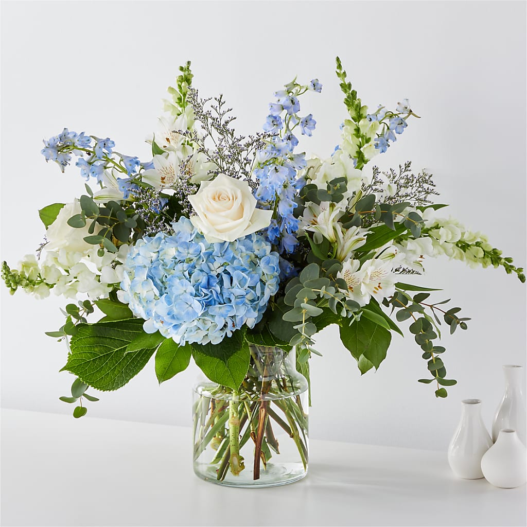 Coastal Blossom Bouquet – CASSIDY'S FLOWERS, Newmarket ON