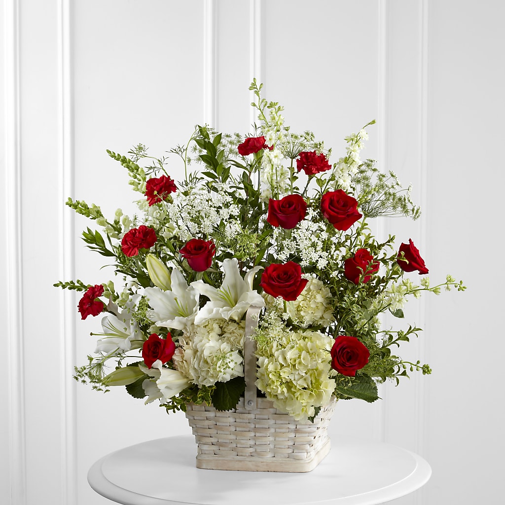 In Loving Memory Arrangement – CASSIDY'S FLOWERS, Newmarket ON