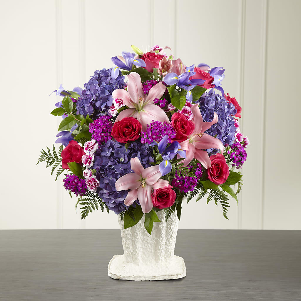 We Fondly Remember Arrangement – CASSIDY'S FLOWERS, Newmarket ON