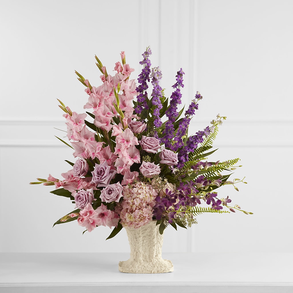 Flowing Garden Arrangement – CASSIDY'S FLOWERS, Newmarket ON
