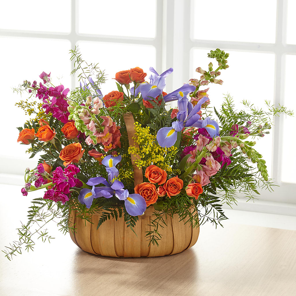 Garden of Life Basket – CASSIDY'S FLOWERS, Newmarket ON