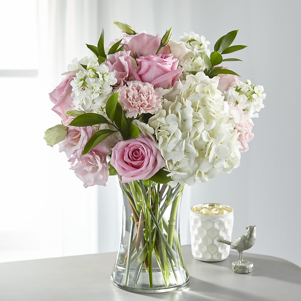 Guiding Grace Bouquet – CASSIDY'S FLOWERS, Newmarket ON