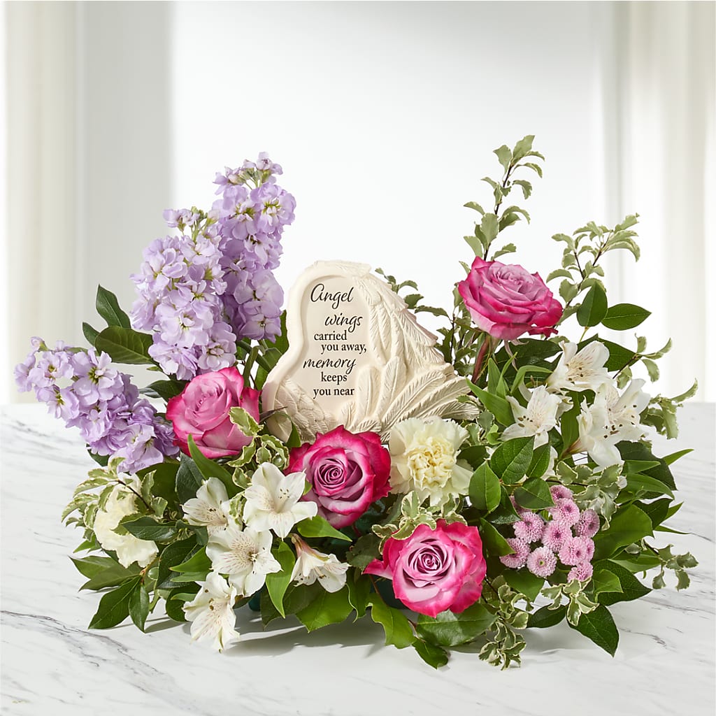 In My Heart Arrangement – CASSIDY'S FLOWERS, Newmarket ON