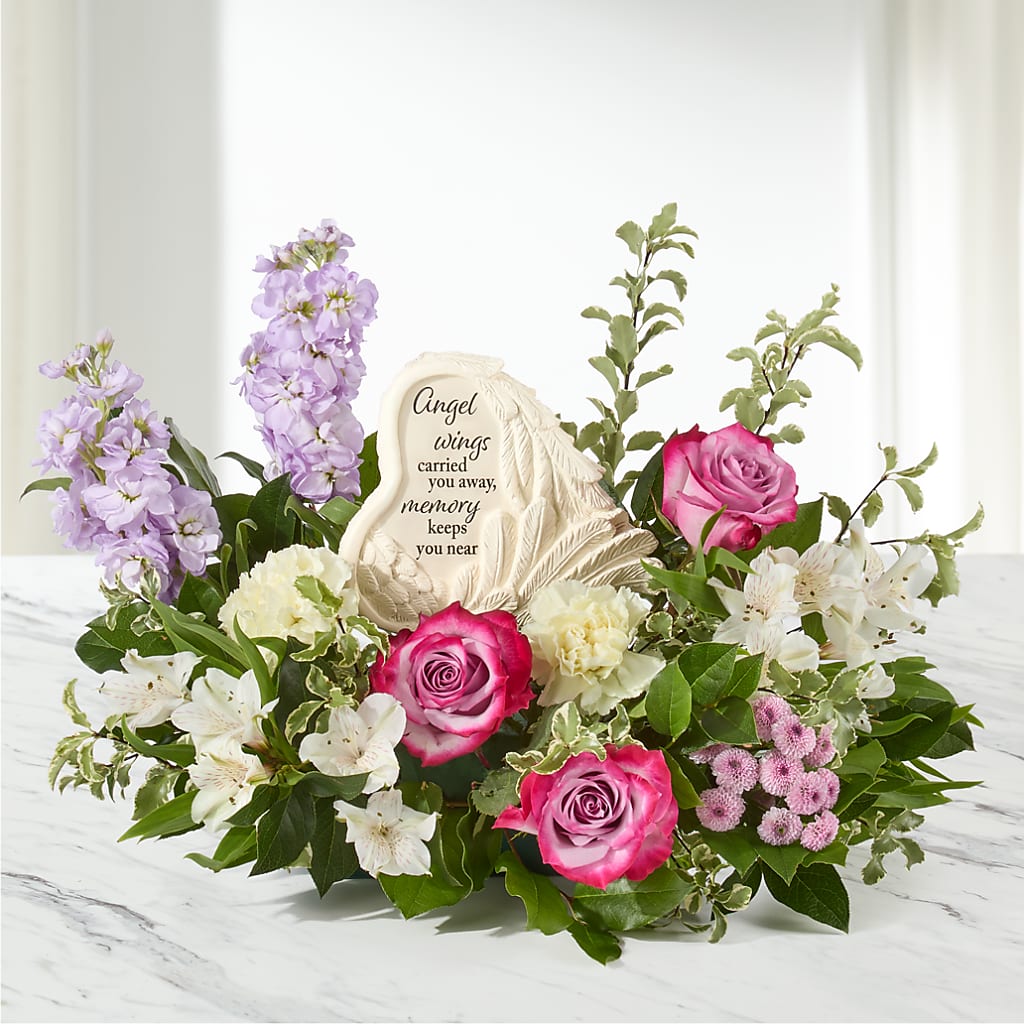 In My Heart Arrangement – CASSIDY'S FLOWERS, Newmarket ON