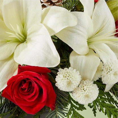 Seasonal Festivities Centerpiece – CASSIDY'S FLOWERS, Newmarket ON