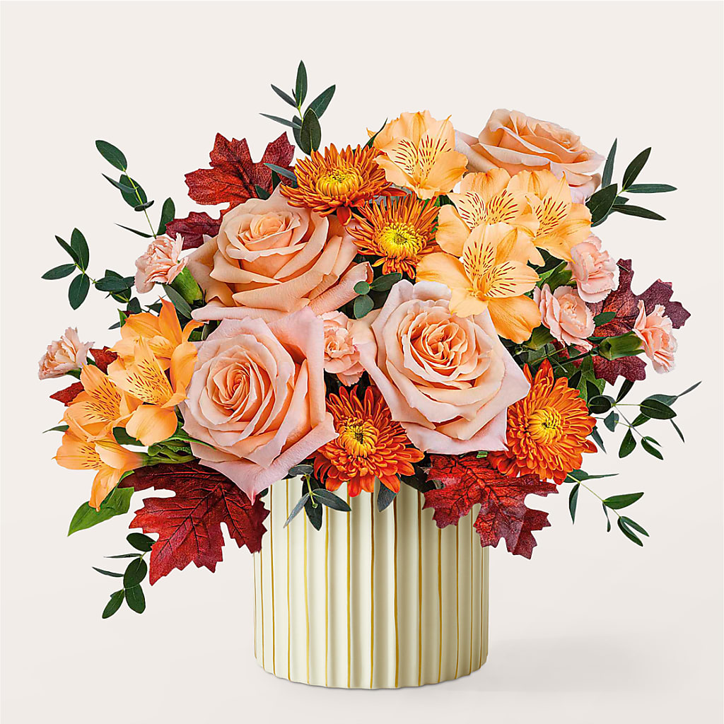Spiced Latte Bouquet with Ivory Vase – CASSIDY'S FLOWERS, Newmarket ON