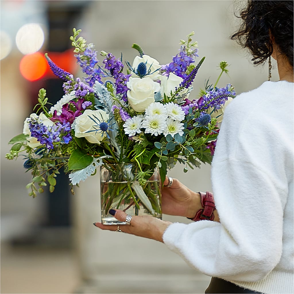 Shooting Star Bouquet – CASSIDY'S FLOWERS, Newmarket ON